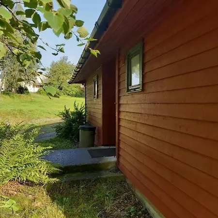 Holiday home Teigen Leirstad, Eikefjord, Hytter